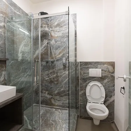Apartsee Wellness 3* Plzen