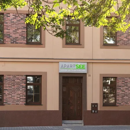 Apartsee Wellness 3* Plzen