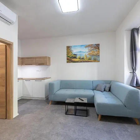 Aparthotel Apartsee Wellness 3*