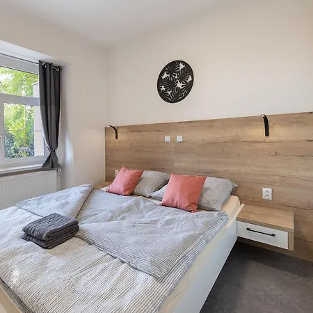 Apartsee Wellness Plzen