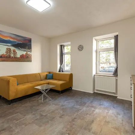 Apartsee Wellness 3*