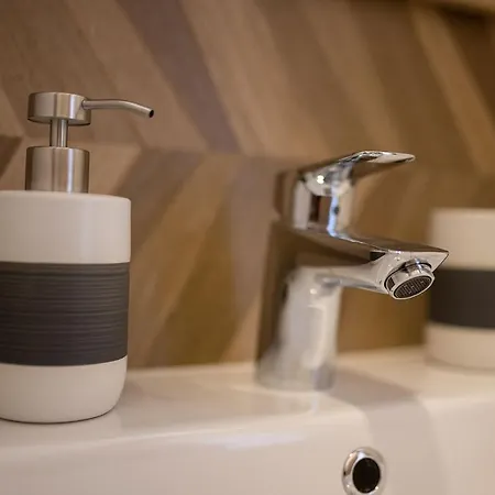 Aparthotel Apartsee Wellness Plzen