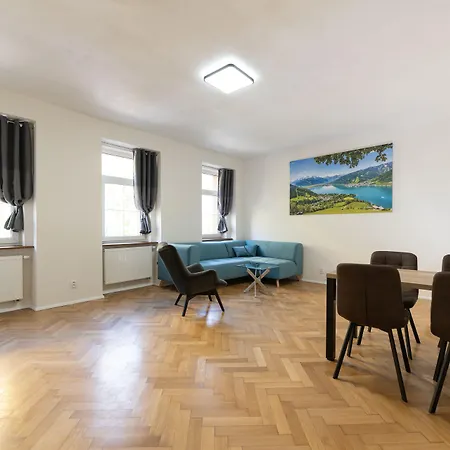 Lejlighedshotel Apartsee Wellness 3*